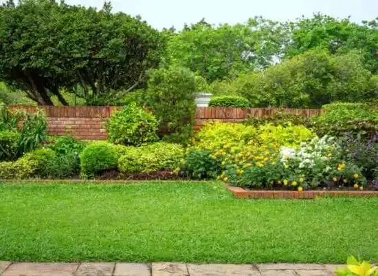 landscaping services Munroe Falls